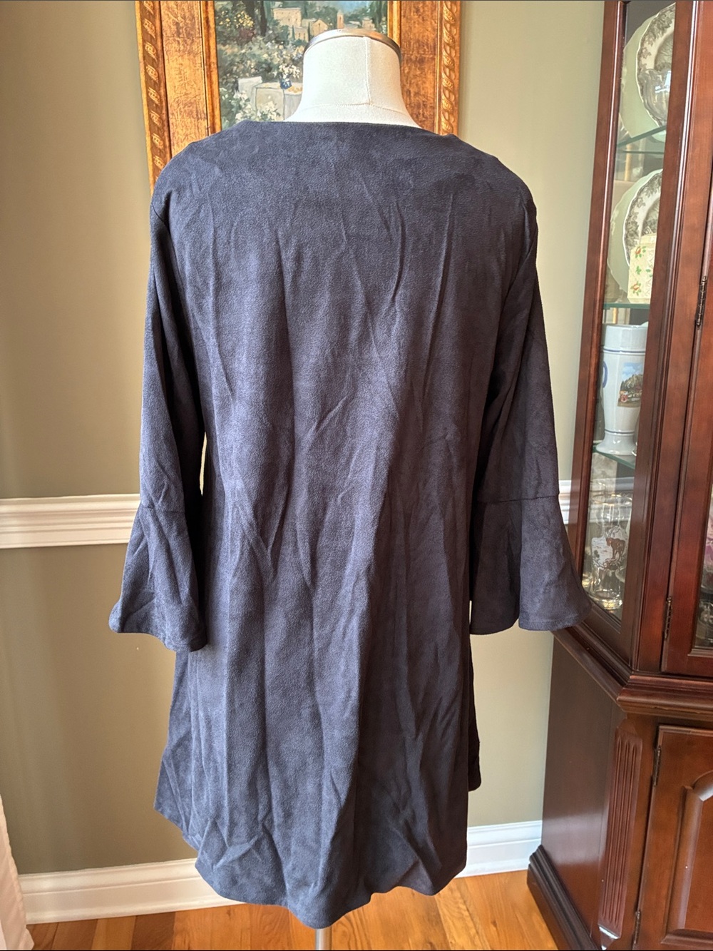 Umgee Black Embroidered Floral V-Neck Sueded Fabric Dress Size Small - Picture 5 of 6